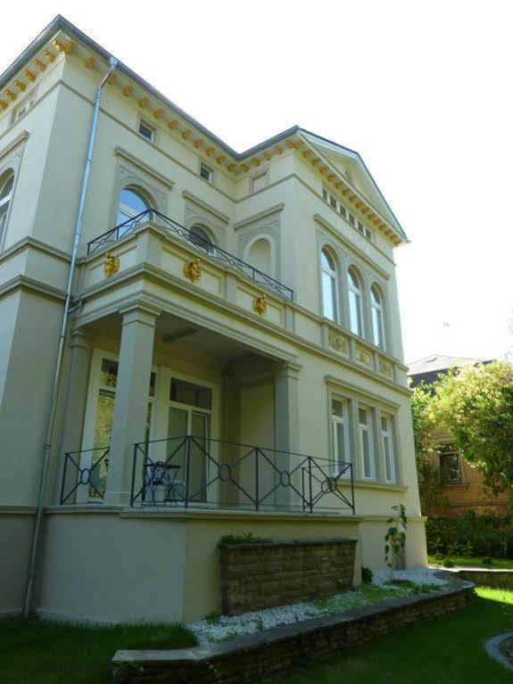 Apartment Villa Elisa 바트크로이즈나흐 외부 사진